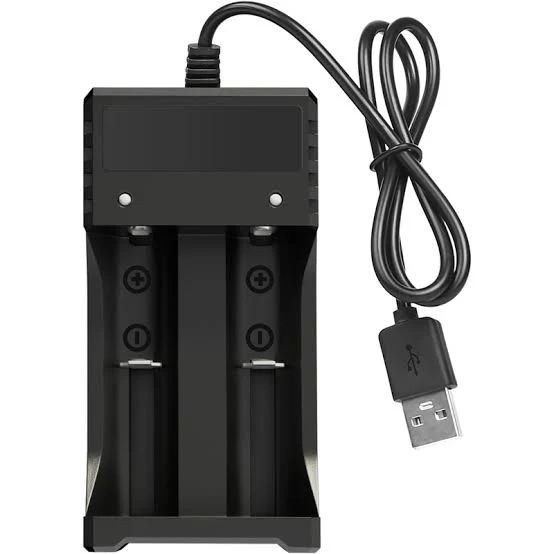 18650 26650 Rechargeable Li-Ion Battery Charger